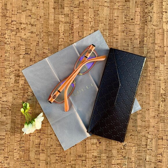 Gucci Italian eyeglasses with case and cloth - Picture 7 of 12